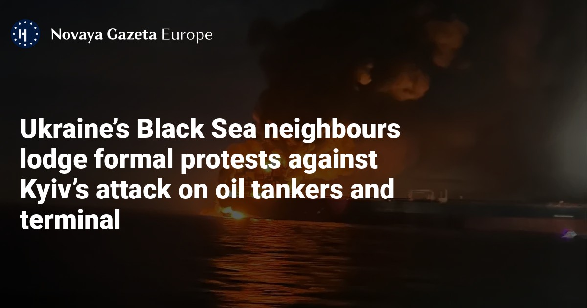 Ukraine Strikes Two Russian Shadow-Fleet Oil Tankers in Black Sea Using Underwater Drones