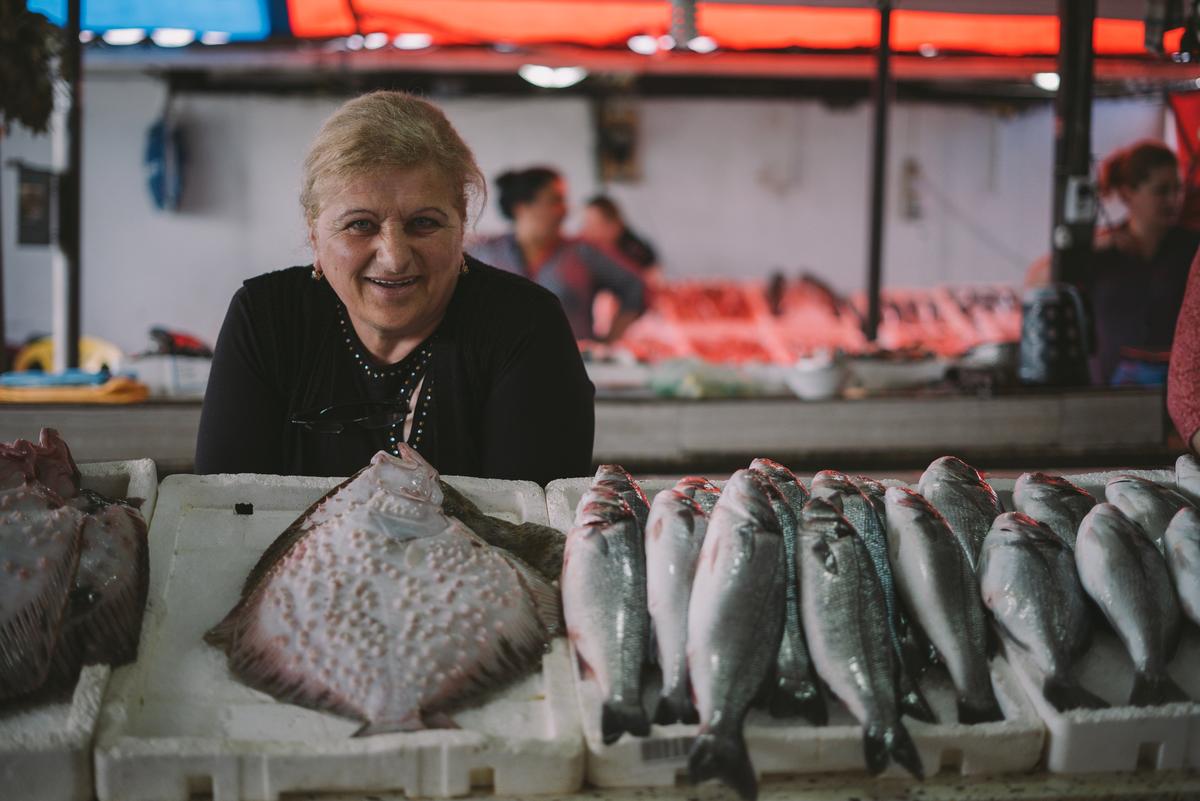 Рыбный рынок в Батуми. Фото:  Tbel Abuseridze  \  Unsplash
