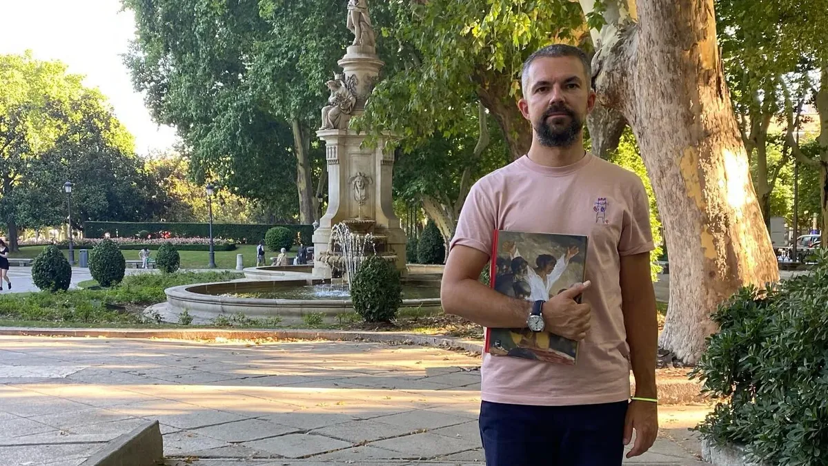 «Посмотрели на автора и аннотацию и поняли, что не пройдет». В Москве отменили спектакль «Кремулятор» по книге белорусского писателя Саши Филипенко