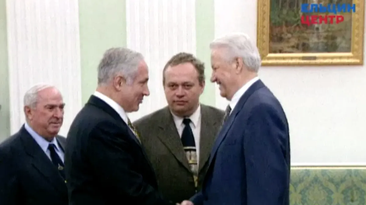 Борис Ельцин: «Берите суверенитета столько, сколько сможете проглотить»