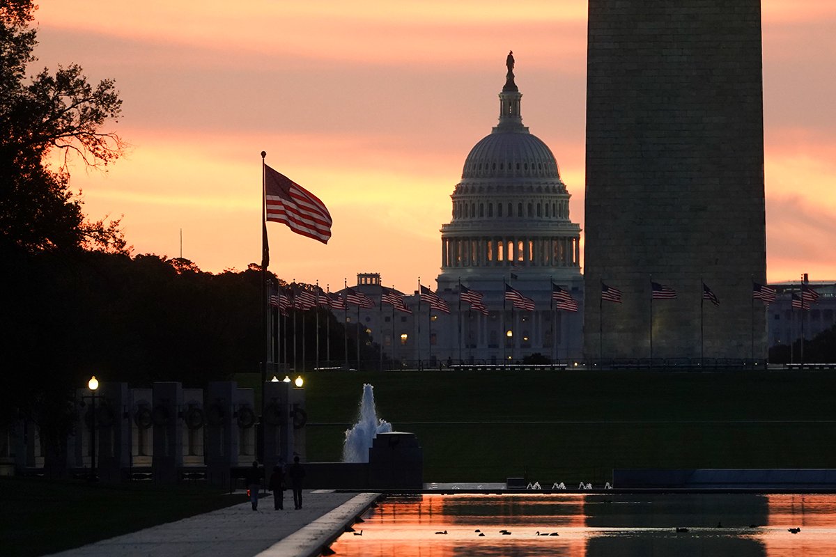 Капитолий США в Вашингтоне, округ Колумбия, США, 1 октября 2025 года. Фото: Will Oliver / EPA