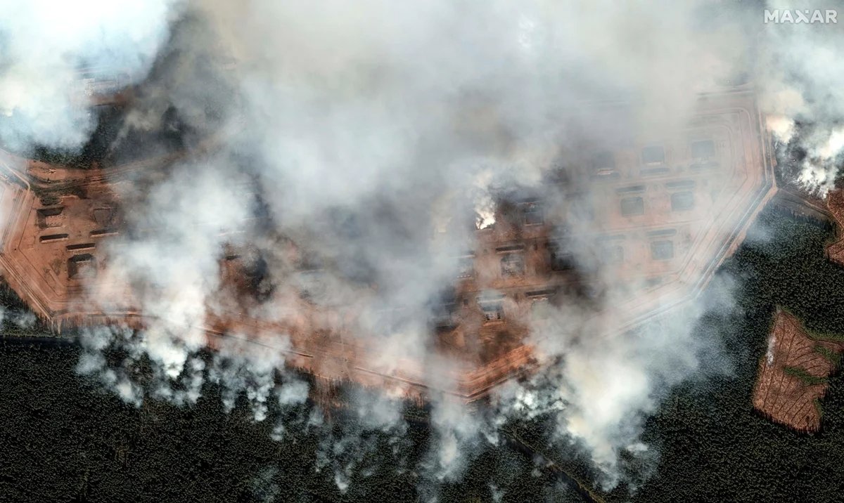 The ammunition depot in Toropets after a drone attack. Photo: Maxar Technologies / AP / Scanpix / LETA