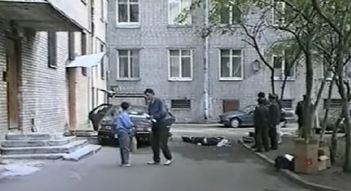 Место убийства Николая Гавриленкова. Фото: Сообщество VK «ВЕЛИКОЛУКСКИЕ ОПГ +18»