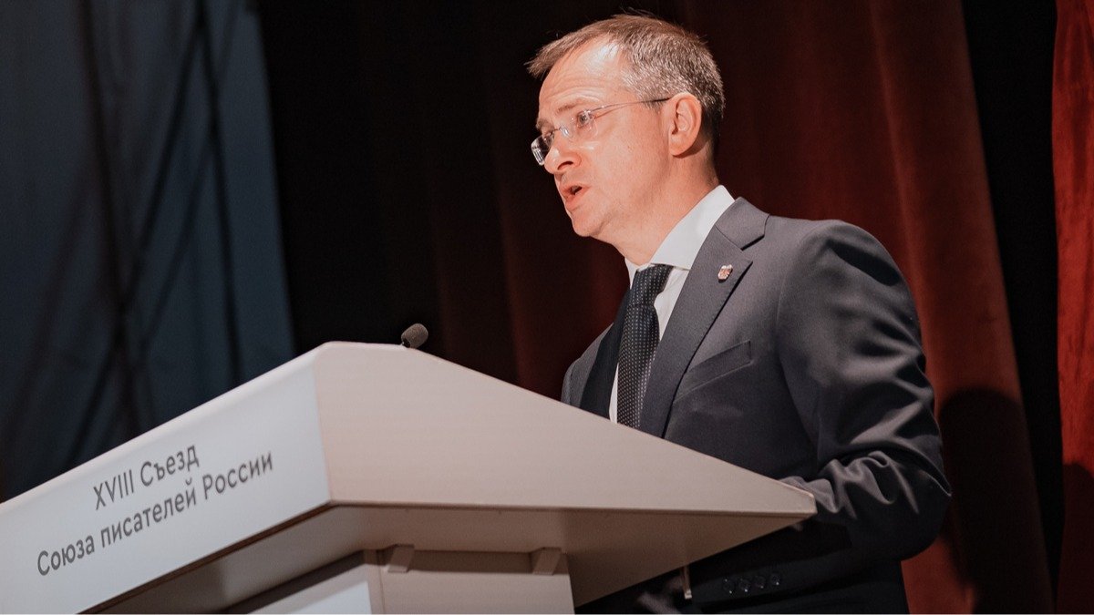 «Будете прославлять этих тиранов? — Да!»