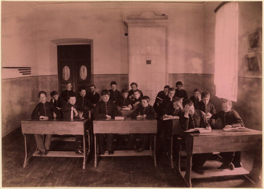Тюменские гимназисты, 19 век. Фото: Wikimedia Commons