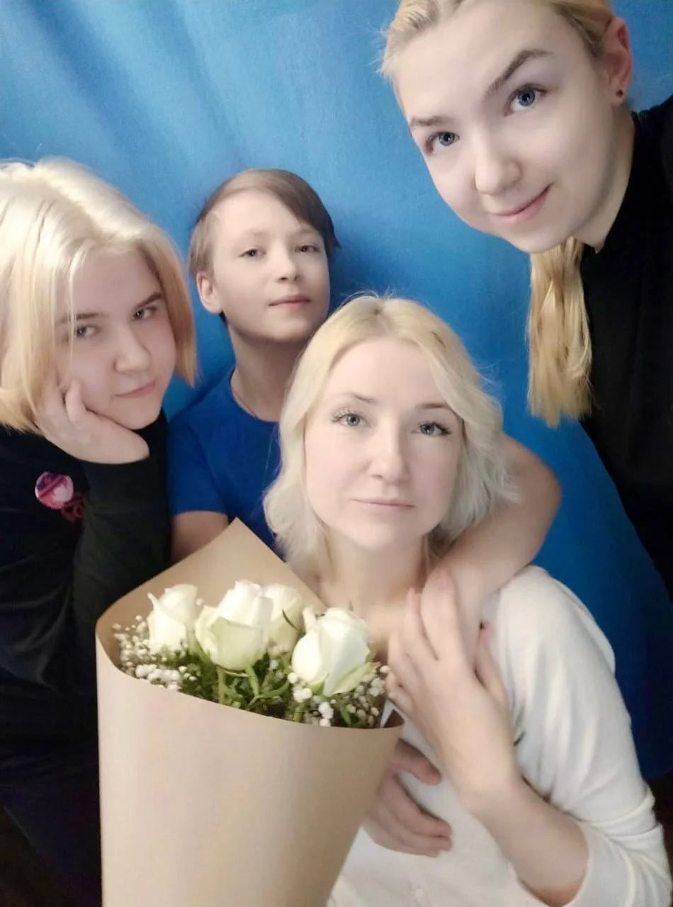 Yekaterina Duntsova and her three children / Telegram
