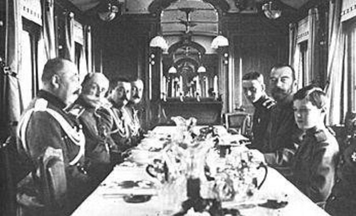 Император Николай II в поезде. Фото:  РЖД