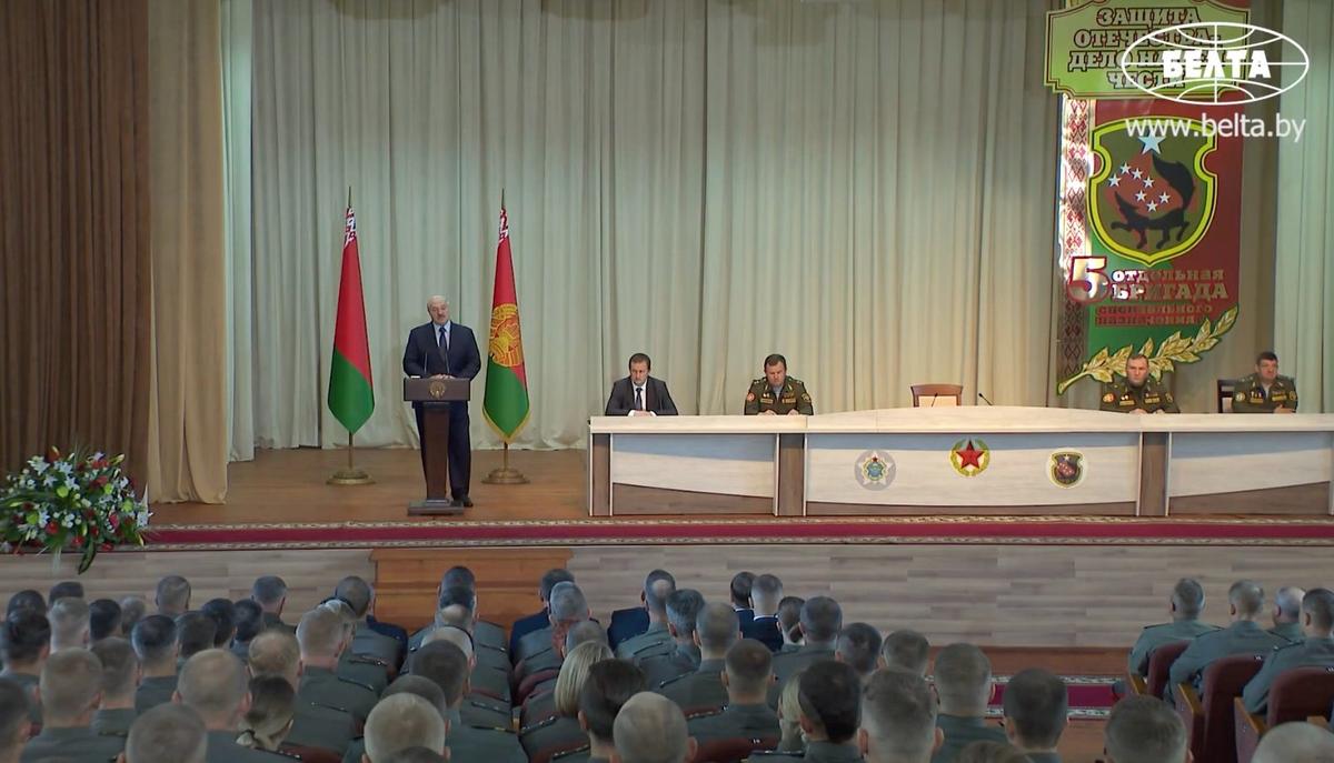 Александр Лукашенко при посещении 5-й отдельной бригады специального назначения. Фото: скрин  видео