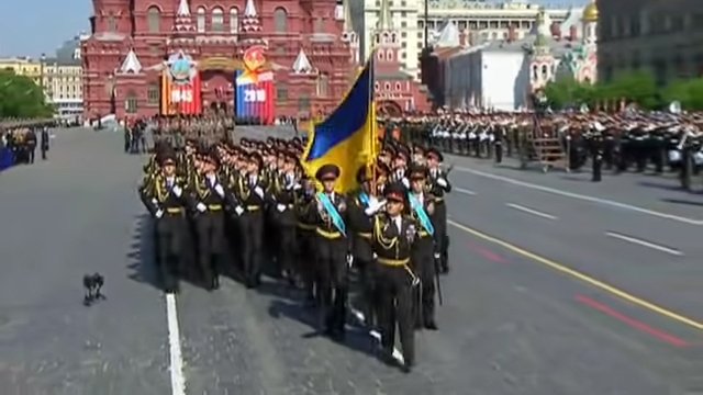 Украинские военнослужащие на Параде Победы на Красной площади в Москве, 9 мая 2010 года. Фото: Kremlin