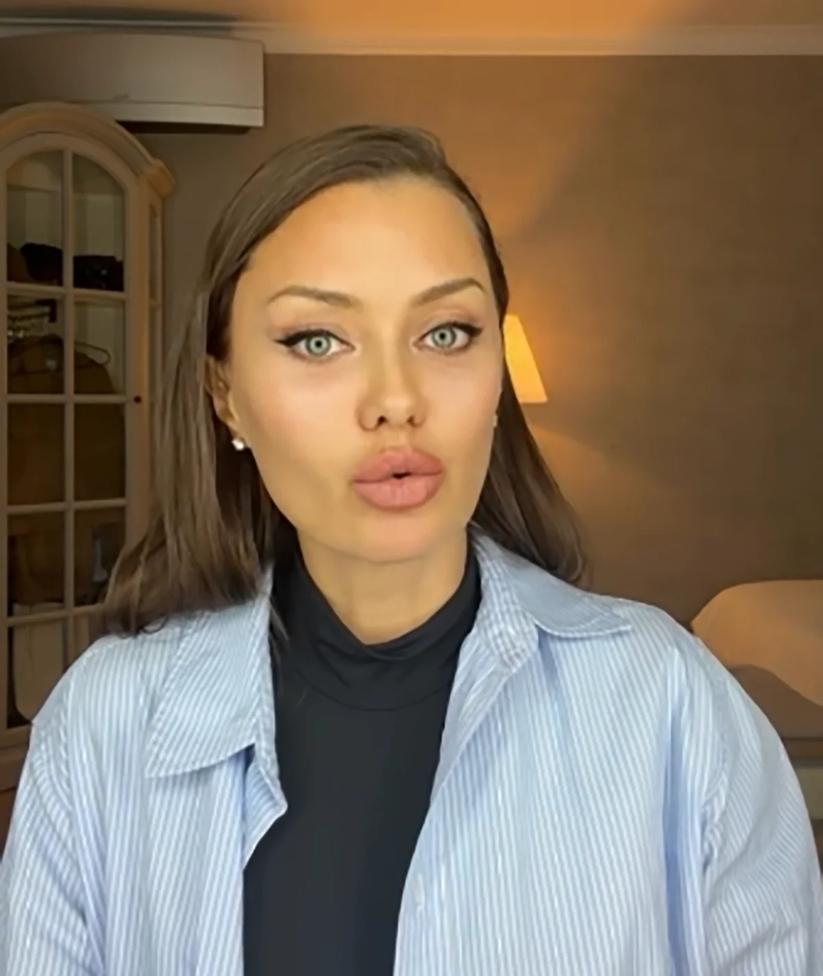 Скриншот из видео-обращения Виктории Бони к Владимиру Путину. Источник: Instagram / @<a href="https://www.instagram.com/victoriabonya/" rel="noopener noreferrer" target="_blank"><u>victoriabonya</u></a>