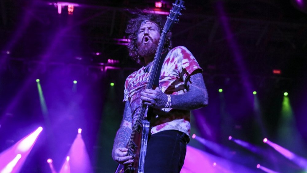 Один из основателей группы Mastodon Брент Хайндс погиб в аварии на мотоцикле. Ему был 51 год