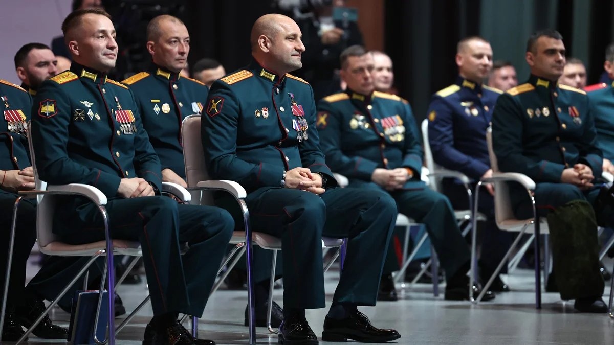 Participants in A Time of Heroes meet with Vladimir Putin, 14 June 2024. Photo: Kremlin.ru