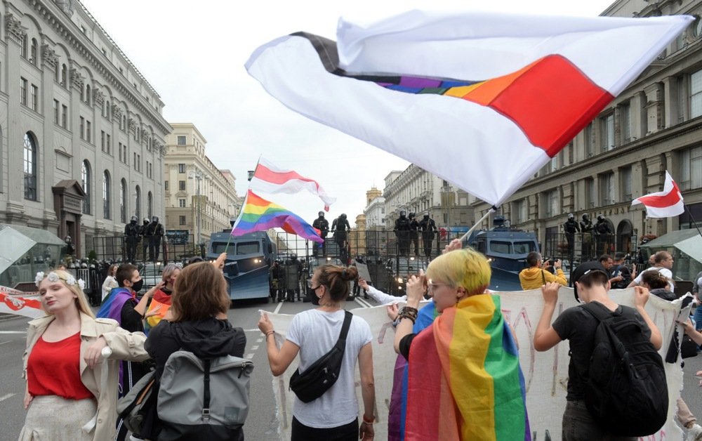 LGBT activists attend a protest rally against the results of the presidential elections, Minsk, Belarus, 06 September 2020. Photo: EPA-EFE/STRINGER