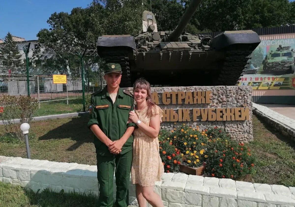 Alexey on the day of his military oath. A photo from the family archive