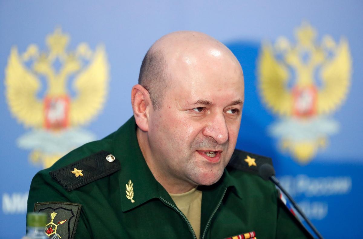 Lieutenant General Igor Kirillov gives a briefing at the Defence Ministry in Moscow, 22 June 2018. Photo: EPA-EFE / SERGEI CHIRIKOV