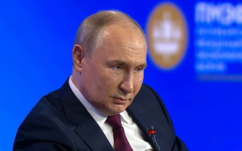 Владимир Путин на пленарном заседании Петербургского международного экономического форума (ПМЭФ). Фото: СМИ