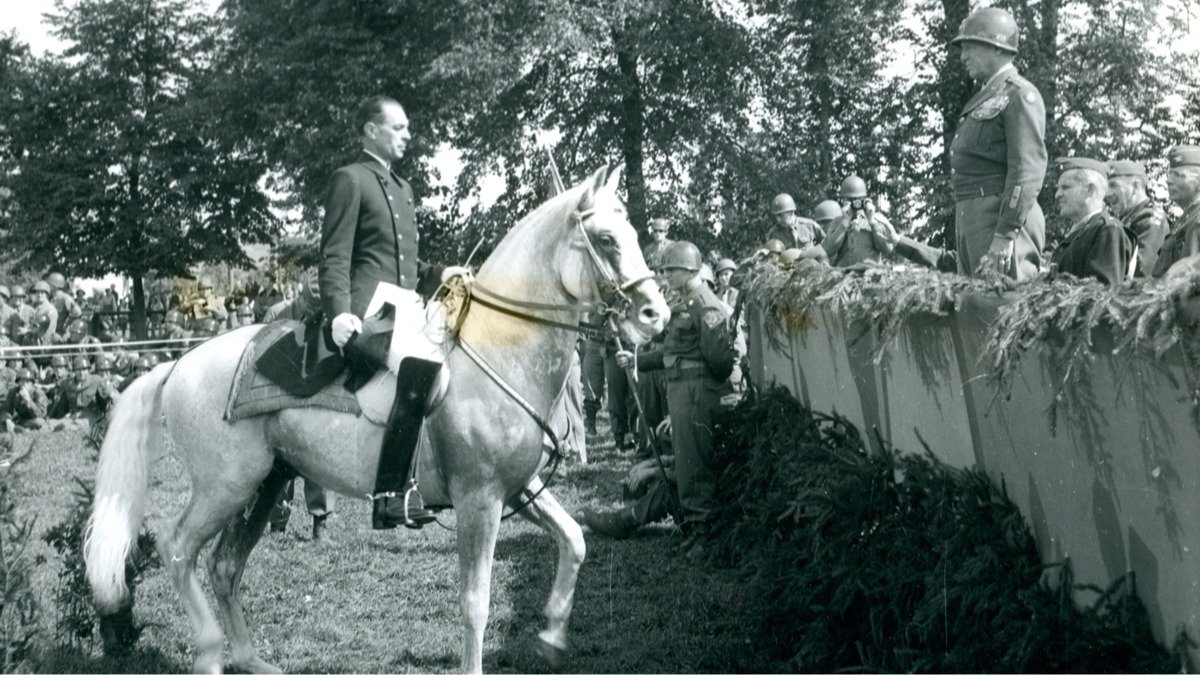 Ковбои против СС