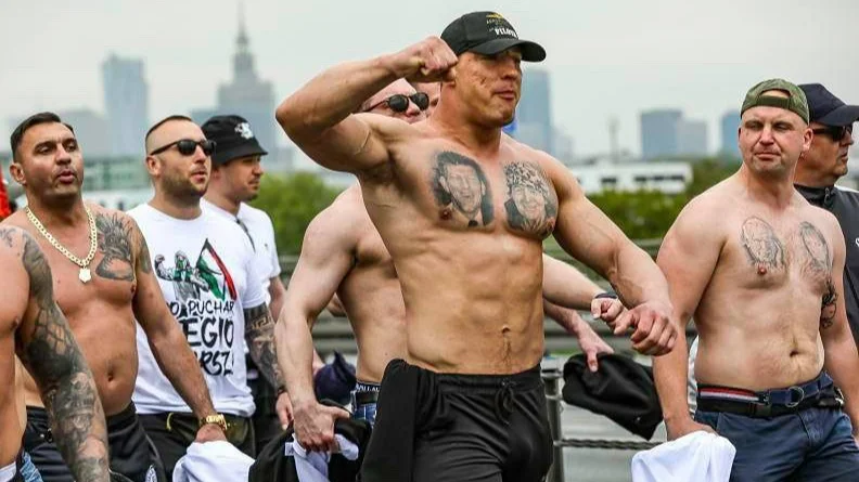 Wyborcza: один из подозреваемых в избиении Леонида Волкова — боец ММА и фанат футбольного клуба «Легия»