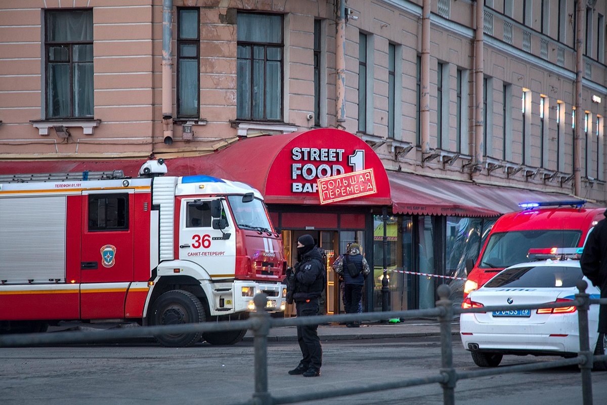 Фото: бар после взрыва/Игорь Селиванов, специально для «Новой газеты Европа»