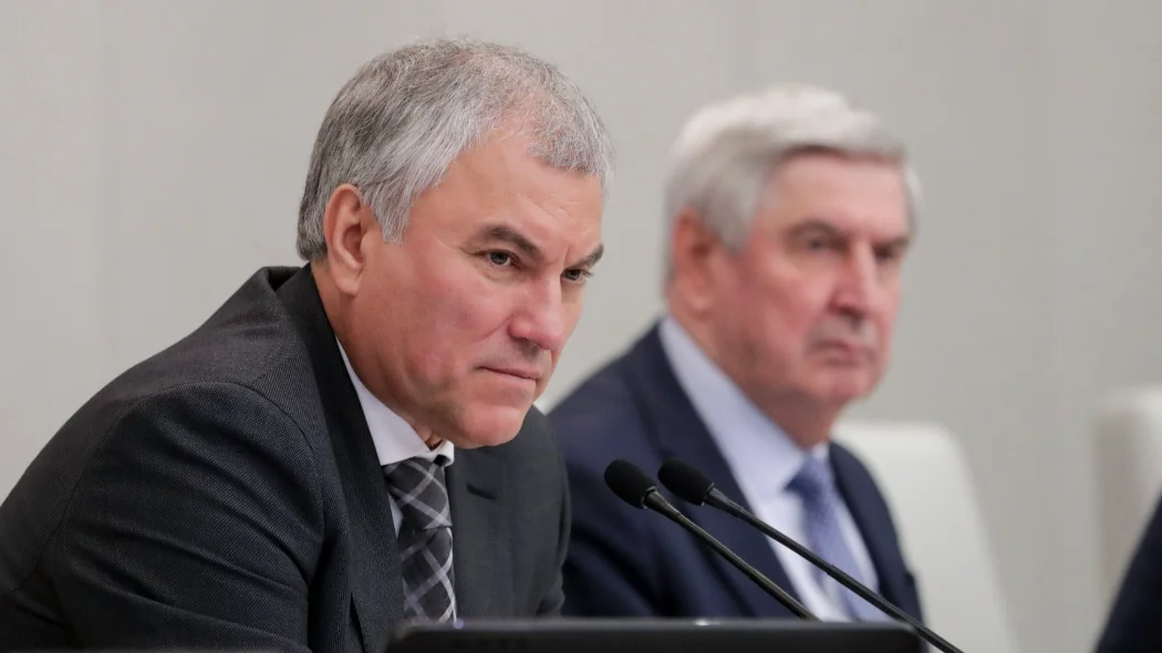 Володин поручил разработать законопроект об увеличении срока военной службы до двух лет для людей, получивших российское гражданство