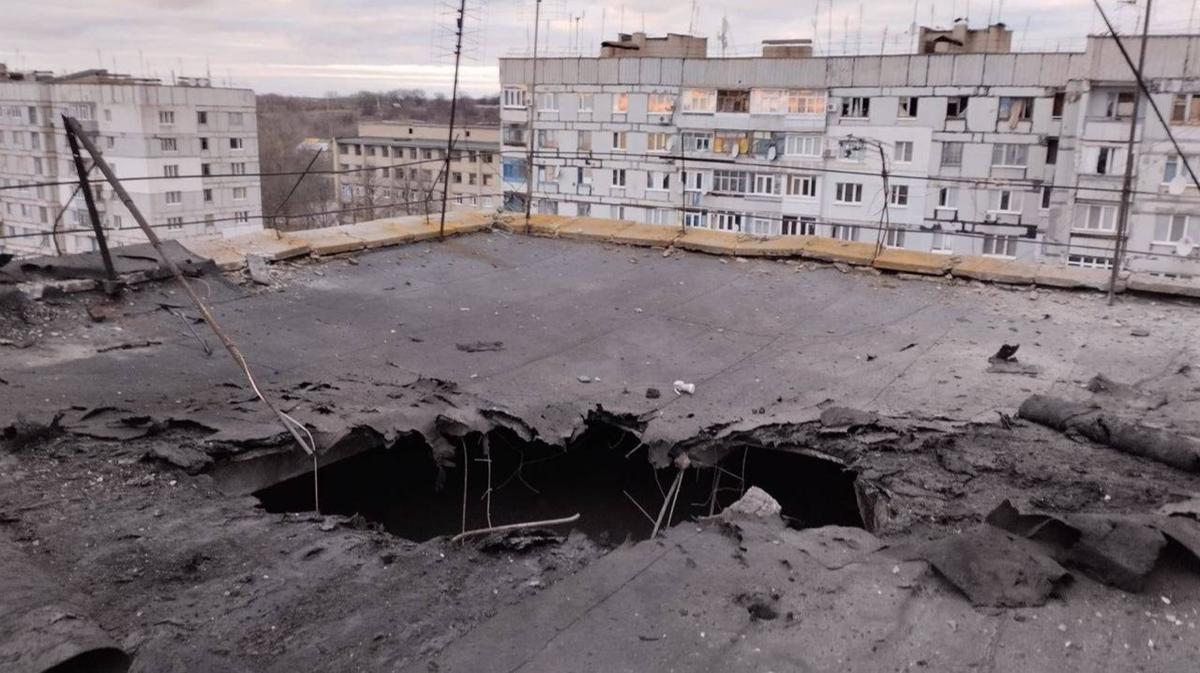 Власти Запорожья сообщили о гибели двух человек и ранении троих в результате обстрела ВС РФ
