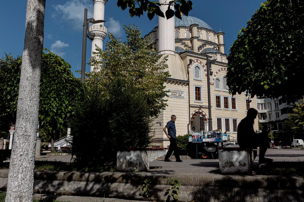 Мечеть Байрам Паша в Митровице. Фото: Влад Докшин / Специально для «Новой газеты.Европа»