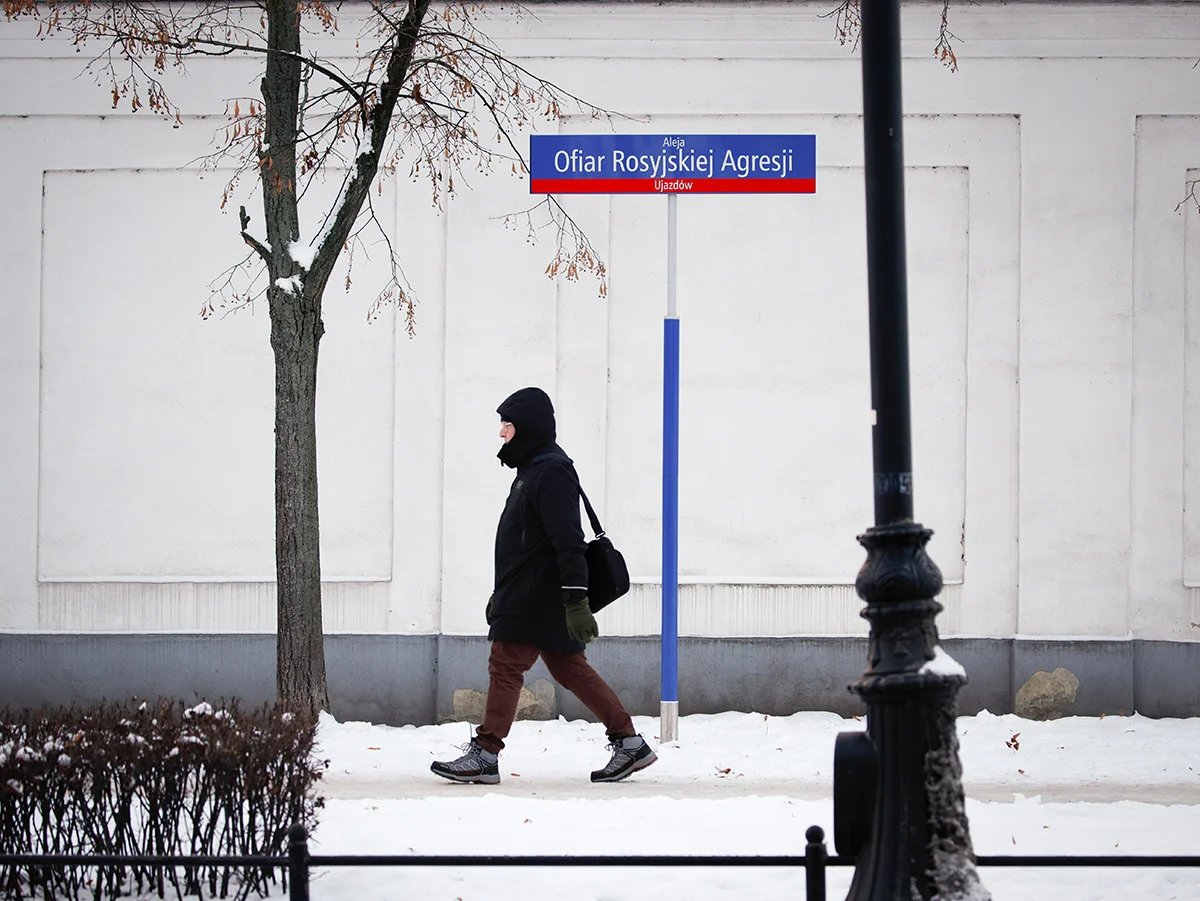 A street sign for the renamed “Victims of Russian Aggression Street” where the Russian embassy in Warsaw, Poland can be found. Photo: STR / NurPhoto / Getty Images