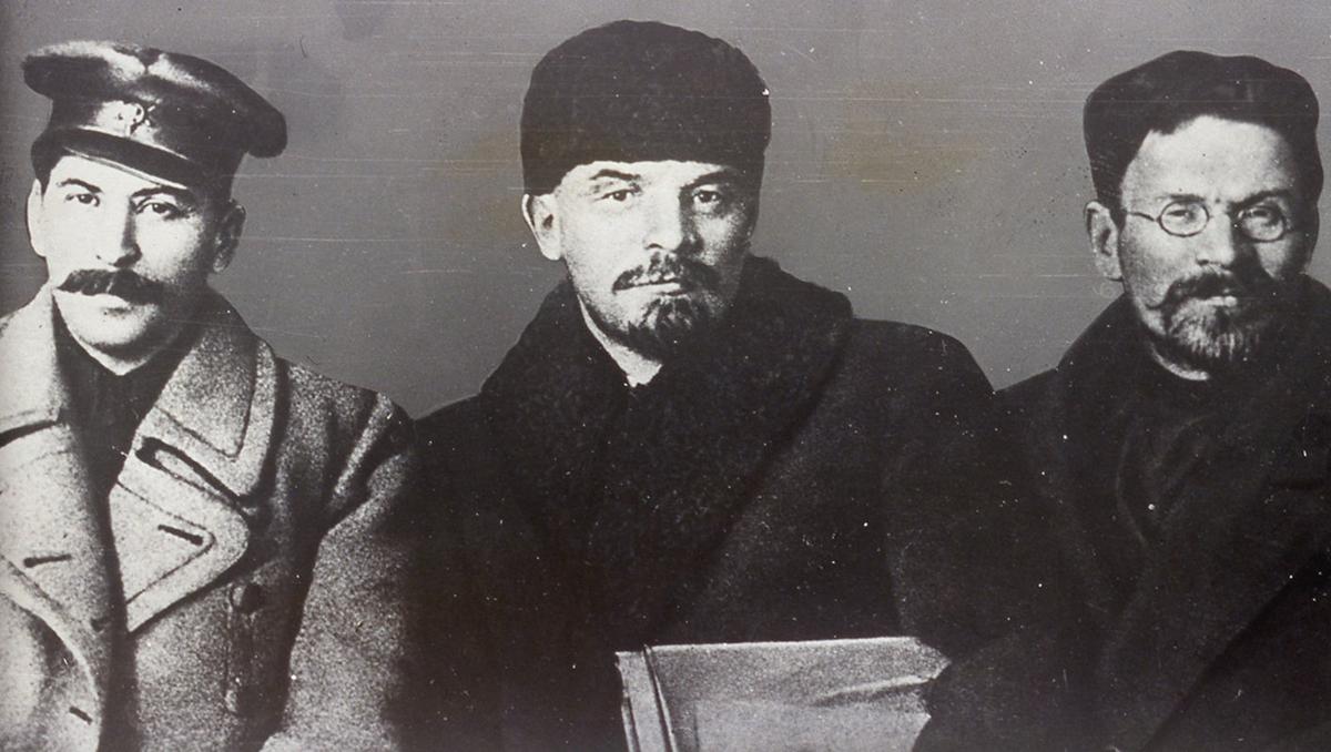 Иосиф Сталин, Владимир Ленин и Михаил Калинин в 1919 году. Фото: API / Gamma-Rapho / Getty Images