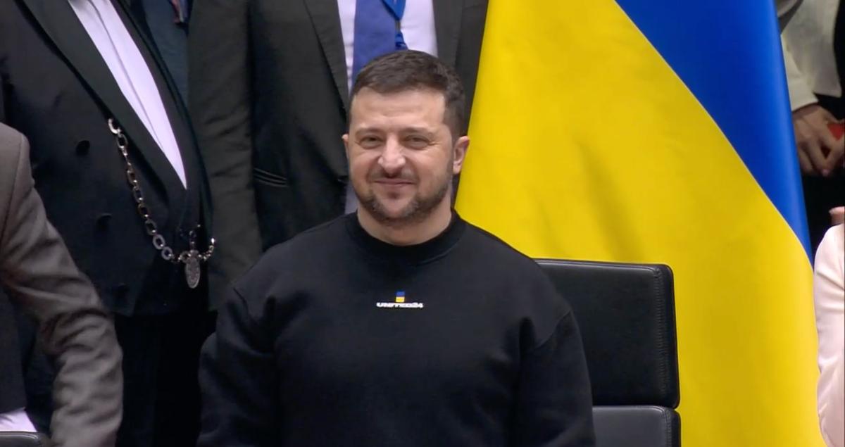 Скриншот: трансляция Европарламента