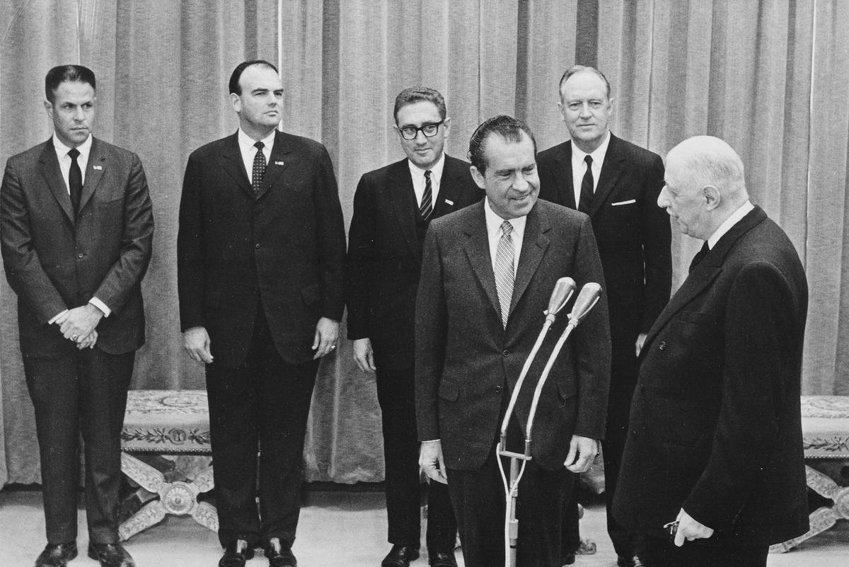 Встреча Ричарда Никсона с Шарлем де Голлем, — вскоре после прихода к власти первого и незадолго до отставки последнего, 1969 год. Фото:  Wikimedia Commons