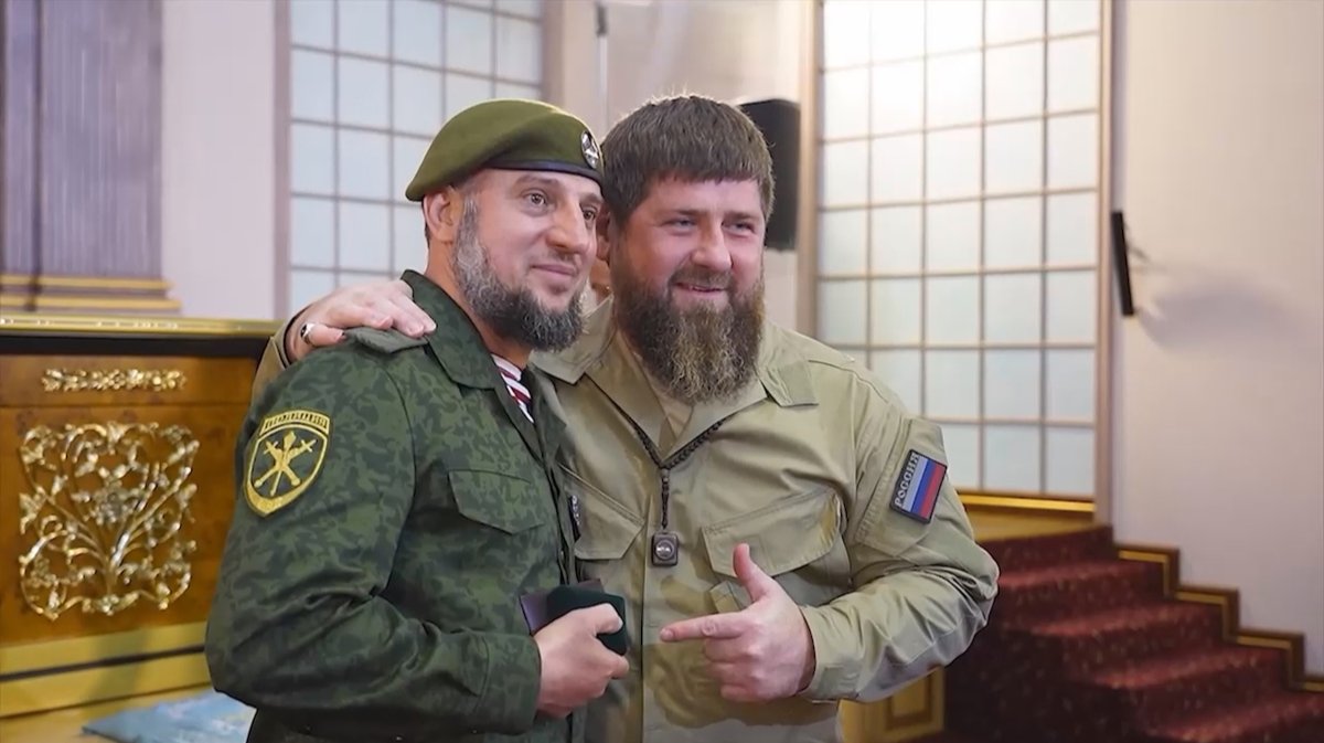 Преемник падишаха. Часть 3 . Как возможный преемник Кадырова заслужил, а потом потерял его доверие, и как теперь он помогает главе Чечни спасать личную армию, вместо чеченцев отправляя на фронт добровольцев других национальностей