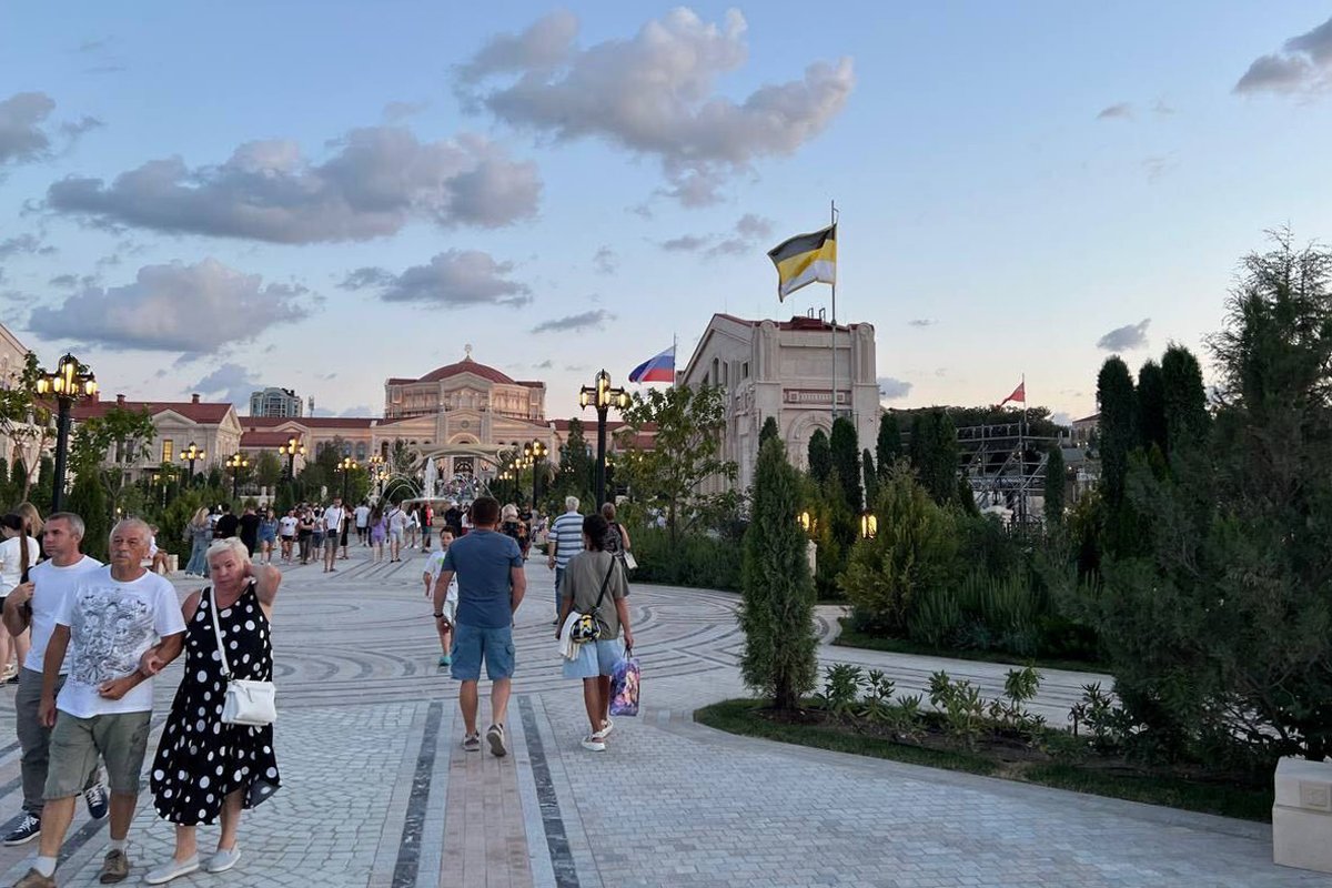 Muzeu dhe kompleksi i tempullit "New Chersonesos" në Sevastopol. Foto nga arkivi personal i historianes Maria