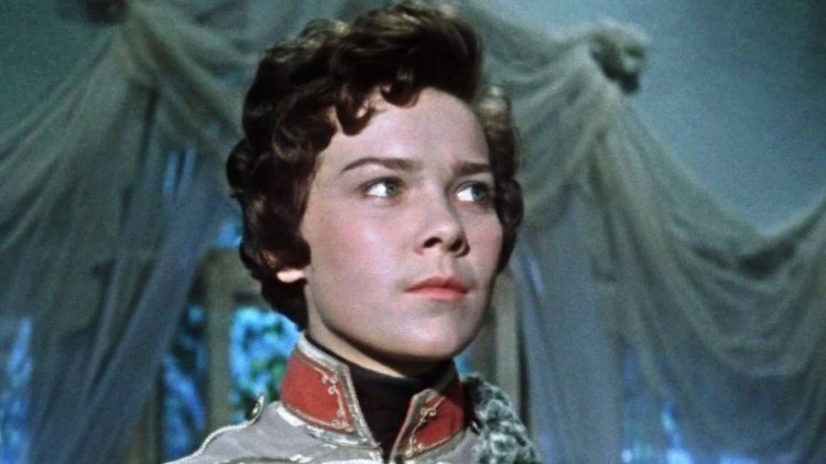 Жалаңаш Лариса Голубкина