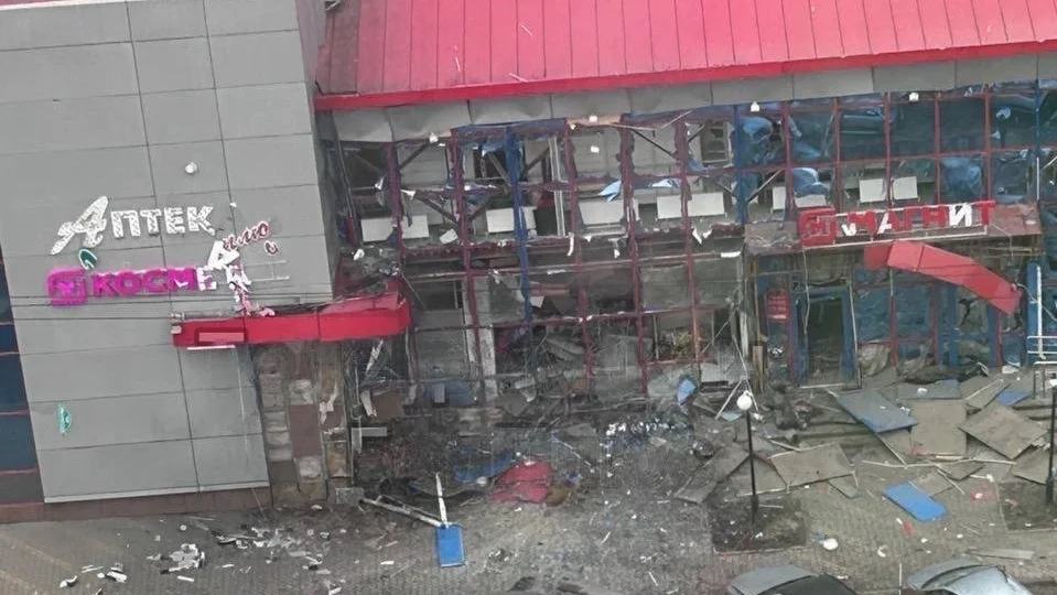 Семь человек погибли и 18 пострадали при ракетном ударе по Белгороду. Главное