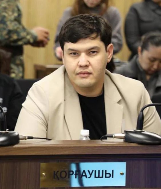 Saltanat Nukenova’s brother Aitbek Amangeldy attends the trial. Photo: Supreme Court of Kazakhstan