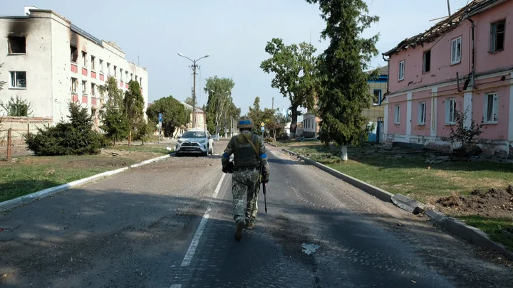 В августе ВСУ вторглись в Курскую область и захватили ее часть. Что не писали кремлеботы в «ВК» во время этих событий?