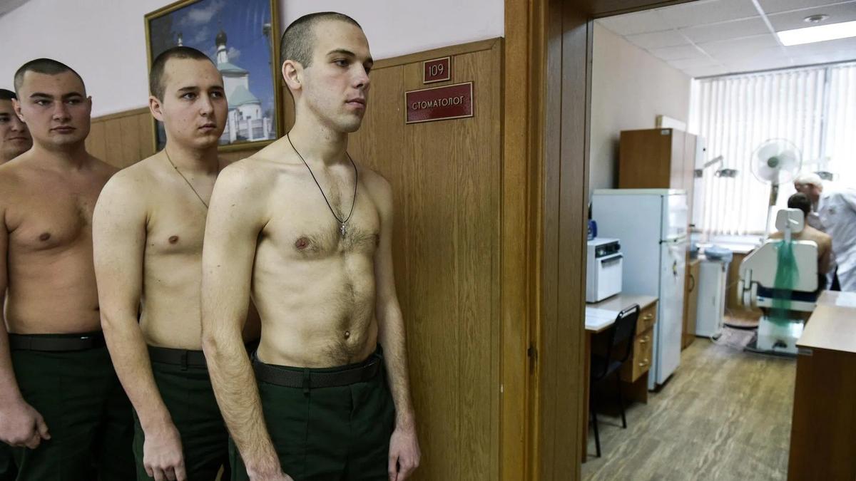 На российского призывника впервые наложили пакет ограничений из-за неявки в военкомат — ДСО