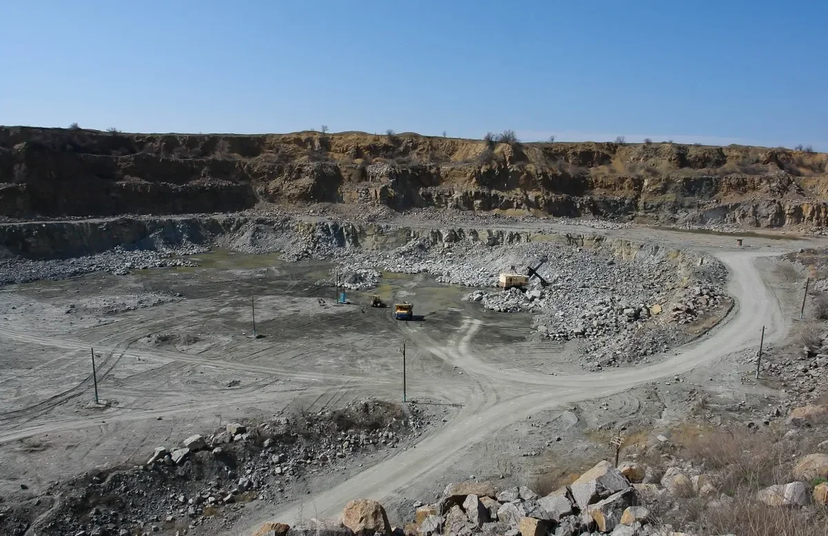 The Tokmak granite quarry. Photo: mirvokrugnas.com