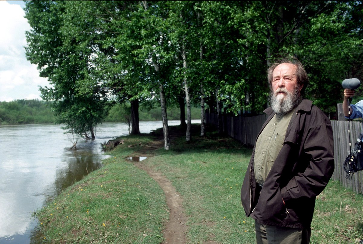Солженицин во время путешествия по России в Хабаровске, 2 июня 1994 года. Фото: Wojtek Laski / Getty Images