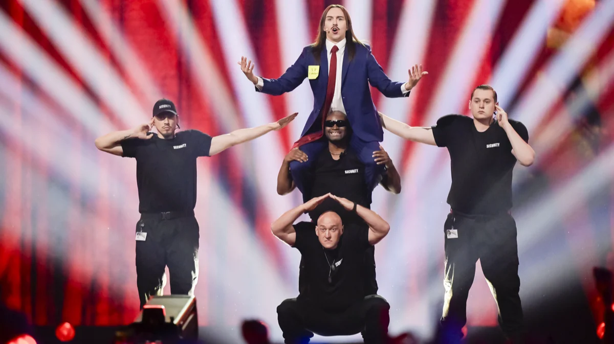 Молитва за Украину, голоса эмигрантов и вечеринка Лайки