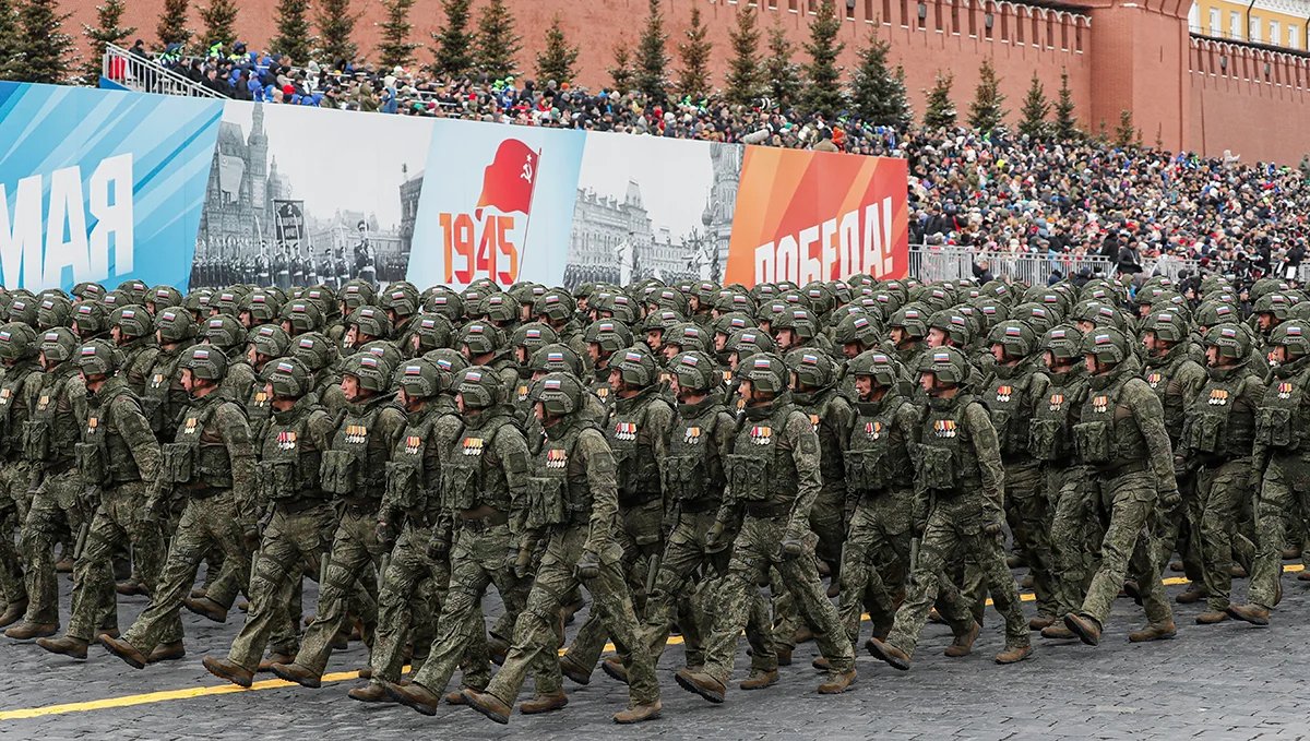 Russian servicemen during the Victory Day parade on Moscow’s Red Square, 9 May 2024. Photo: Yuri Kochetkov / EPA-EFE