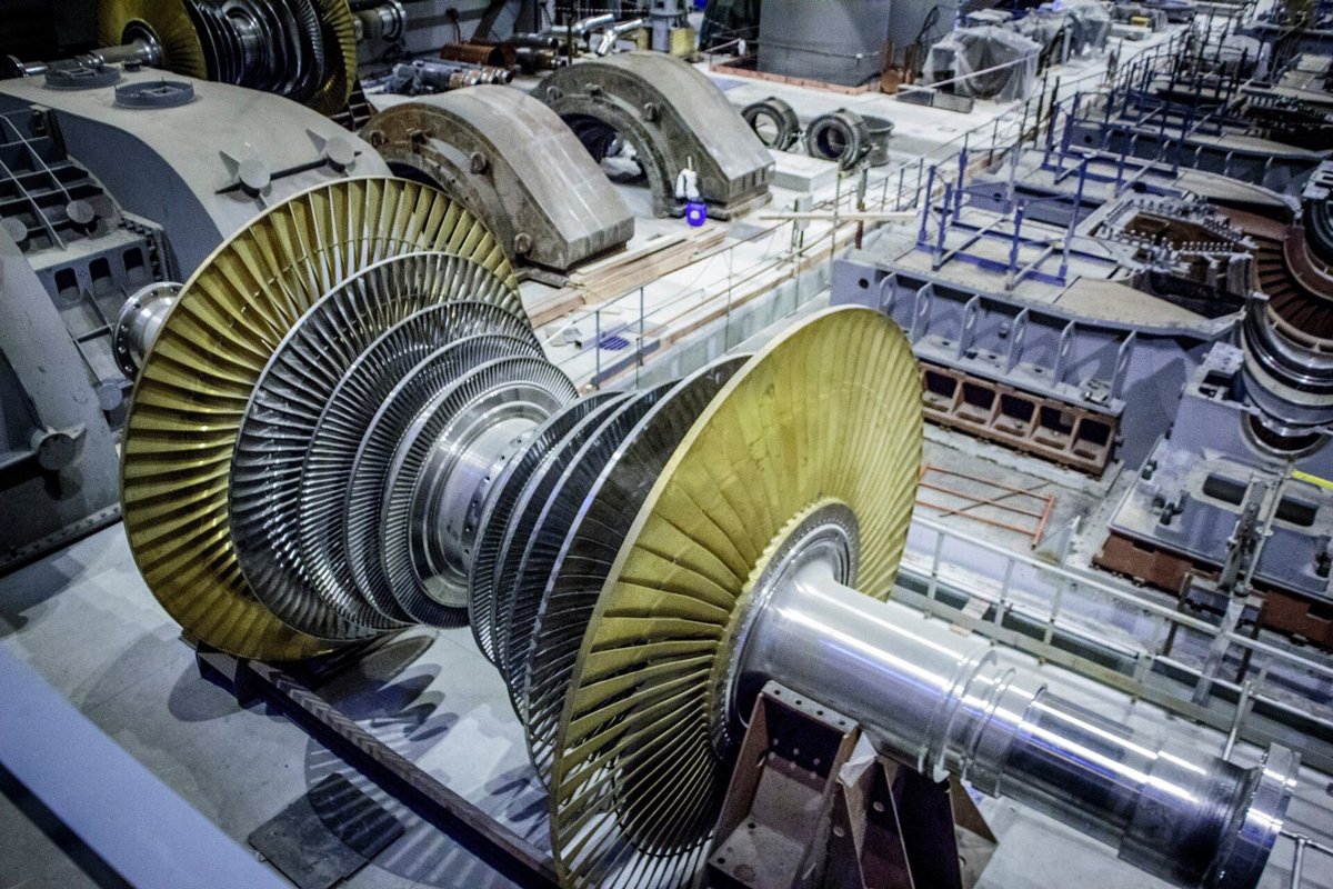Цилиндр низкого давления турбины блока №5 Ленинградской АЭС во время монтажа. Фото: Росэнергоатом