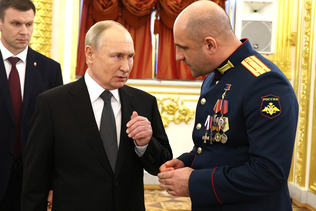 Путин и Жога. Фото: Kremlin