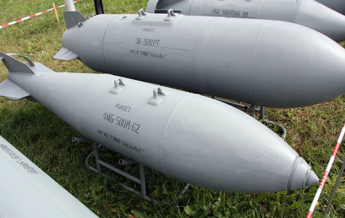 Mockup of an FAB-500M-62 aerial bomb. Photo:  Wikimedia Commons , CC BY-SA 4.0