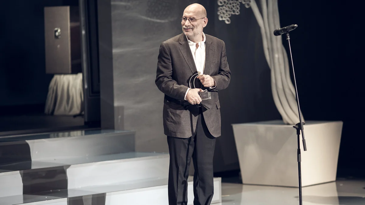 Criminal charges for Akunin and fine for Bykov as Russia’s cancellation of war critical writers continues