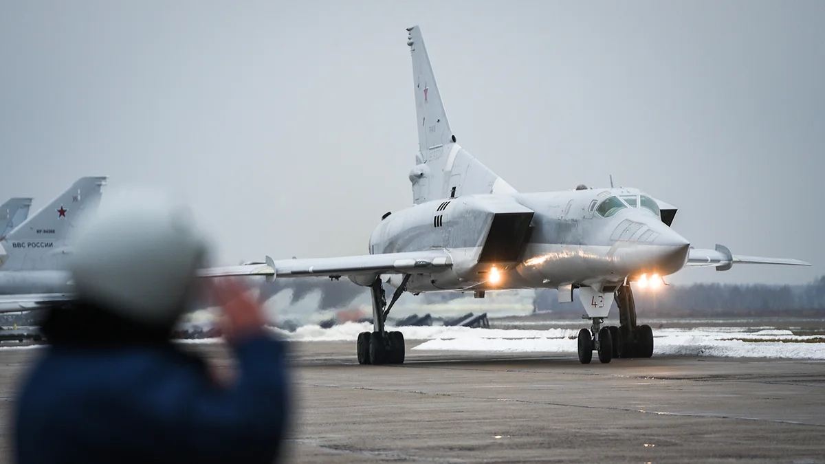 «Украинская правда»: российский военный летчик после удара по «Охматдету» передал украинской разведке секретные данные