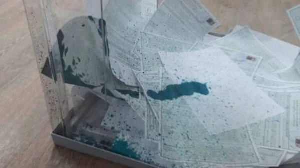 В России за сутки возбудили не менее 15 уголовных дел по статье о «воспрепятствовании работе избирательных комиссий»