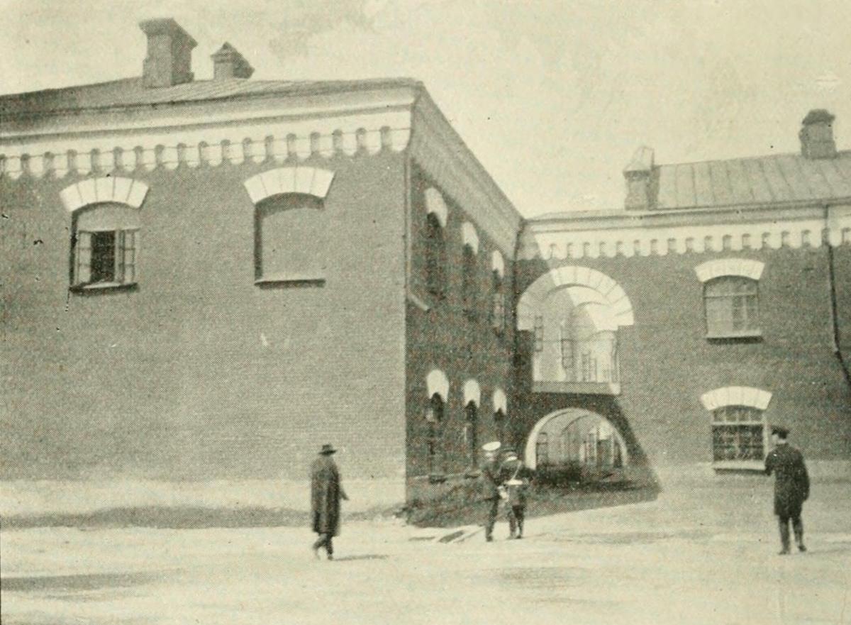 Внутренний двор тюрьмы, 1890-е. Фото: Wikimedia