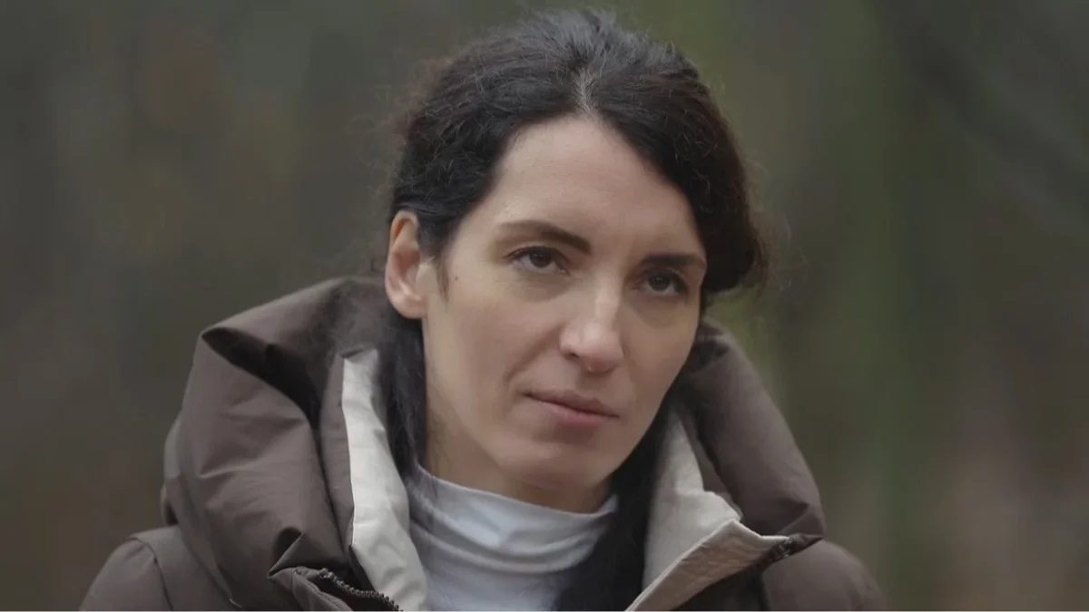 Yevgenia Khasis. Photo: Ostorozhno Sobchak / YouTube