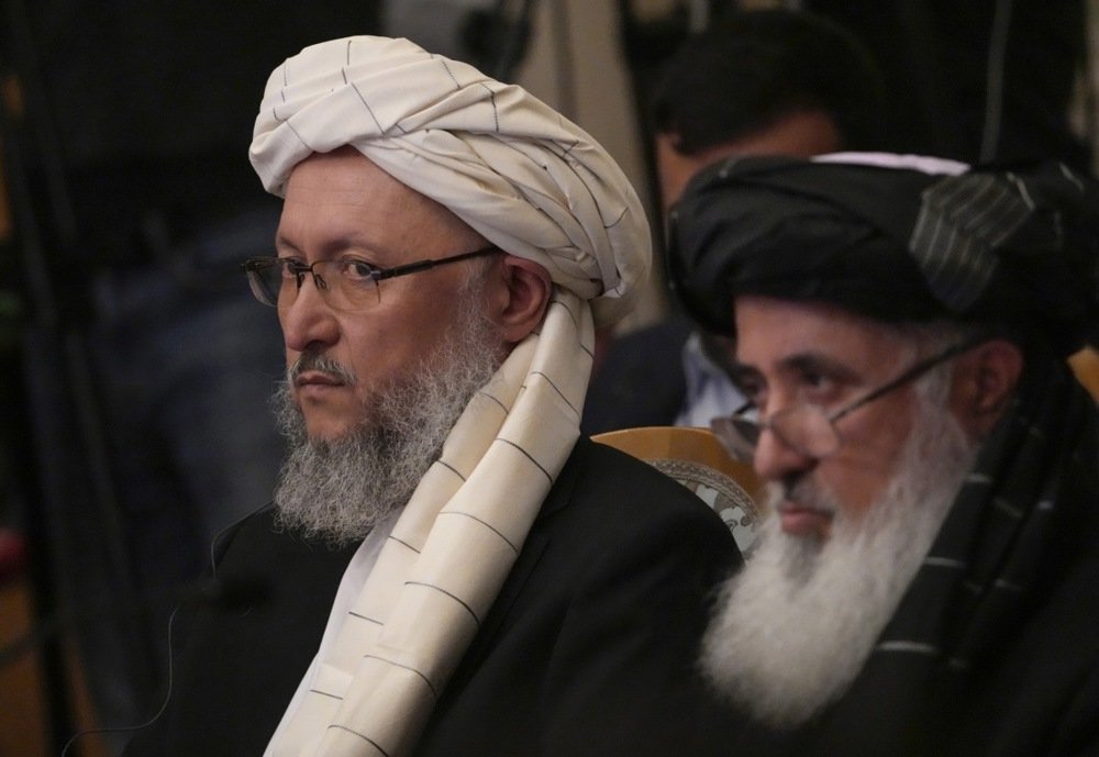 Taliban official Abdul Salam Hanafi (L) attends talks involving Afghan representatives in Moscow, Russia, 20 October 2021. Photo: EPA-EFE/ALEXANDER ZEMLIANICHENKO / POOL